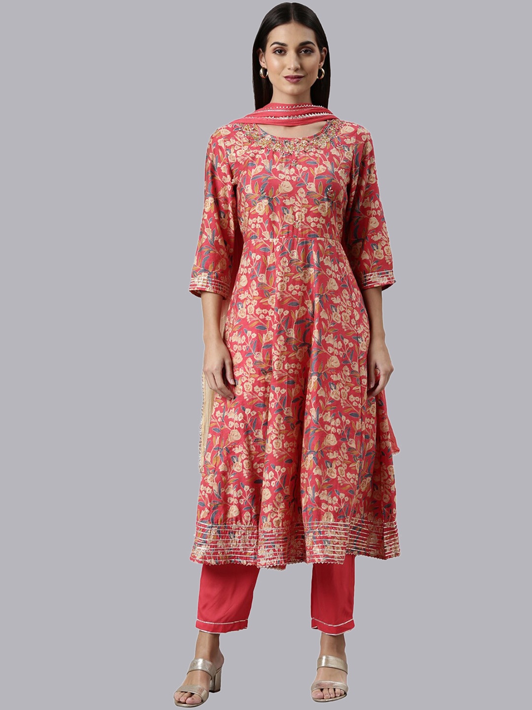

Neerus Floral Printed Thread Work Kurta with Trousers & Dupatta, Red