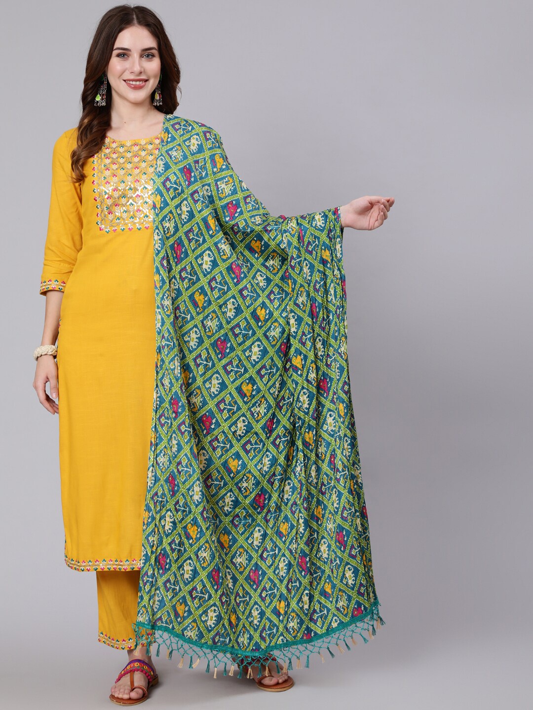 

INDIE CLOSET Women Ethnic Motifs Embroidered Thread Work Kurta with Trousers & Dupatta, Mustard