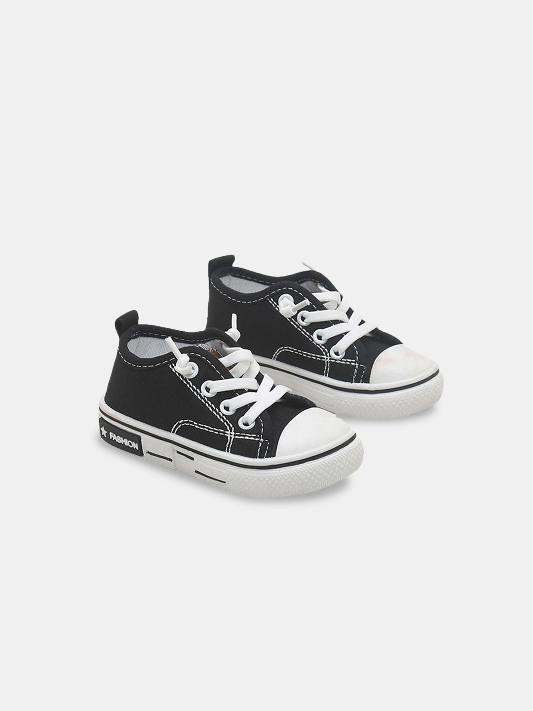 

Hopscotch Boys Black Colourblocked PU Driving Shoes