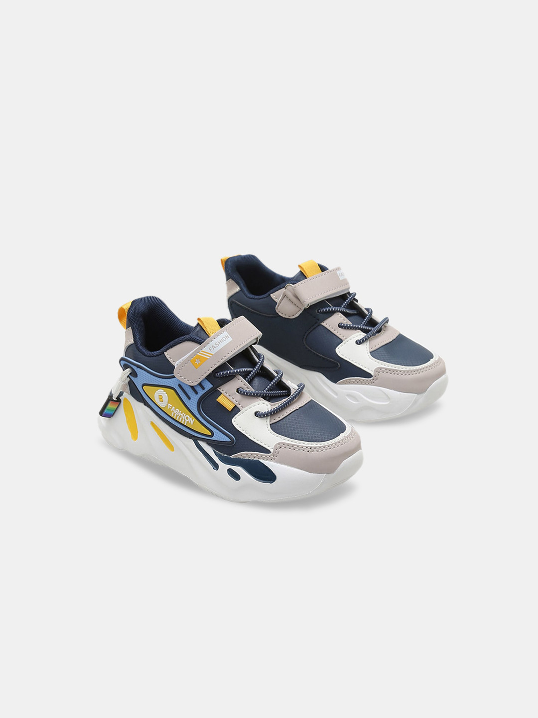 

Hopscotch Boys Colourblocked Sneakers, Blue