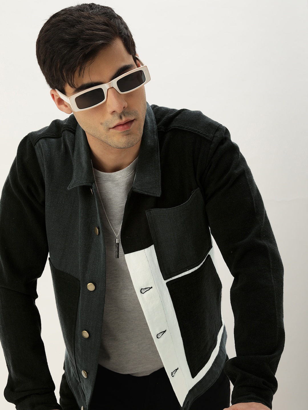 

Kook N Keech Men Colourblocked Tailored Jacket With Patchwork, Black