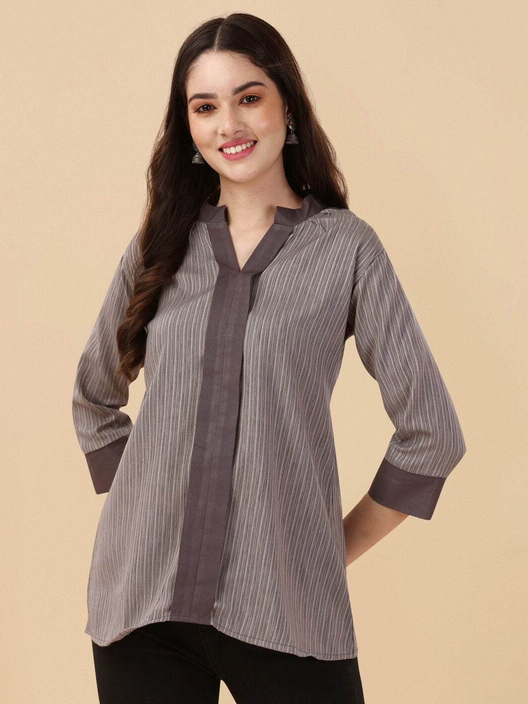

GUFRINA Striped Mandarin Collar Longline Top, Grey