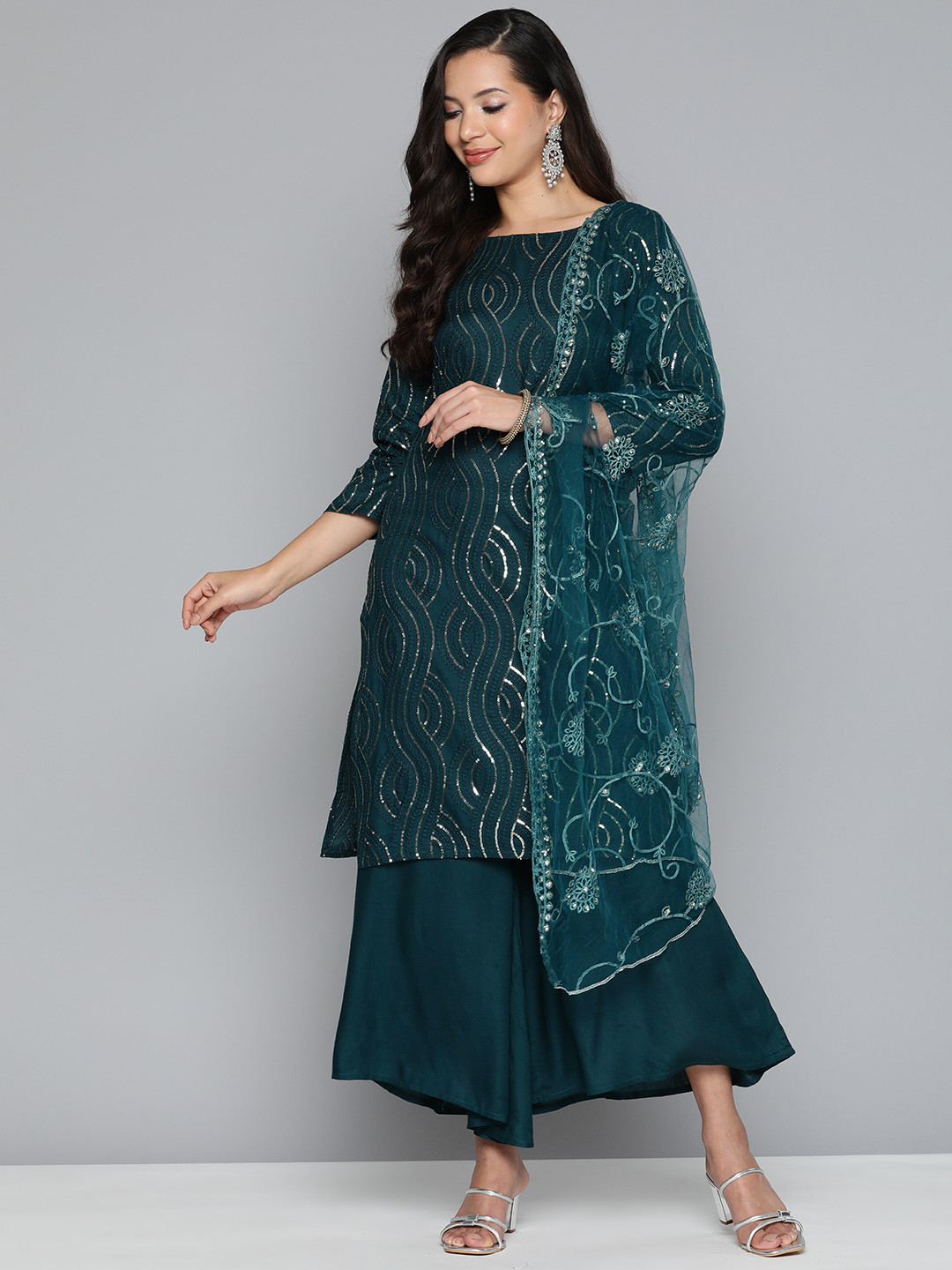 

Jompers Leheriya Sequinned Kurta with Palazzos & With Dupatta, Teal