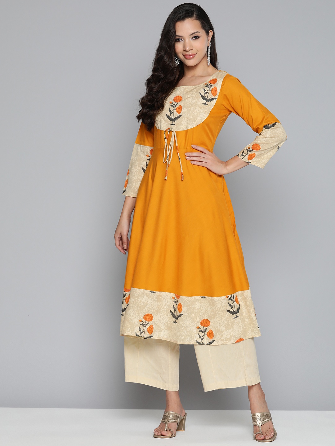 

Jompers Floral Printed Floral Kurta, Mustard