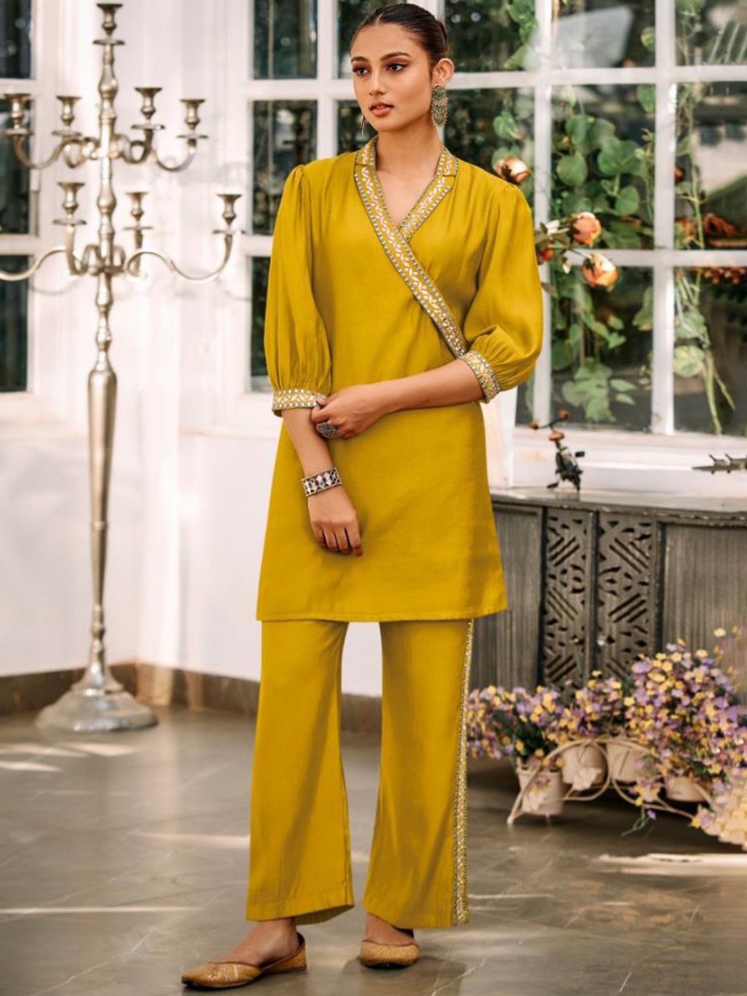 

AUTUMN LANE Women Embellished Tunic with Palazzos Co-Ord Set, Yellow