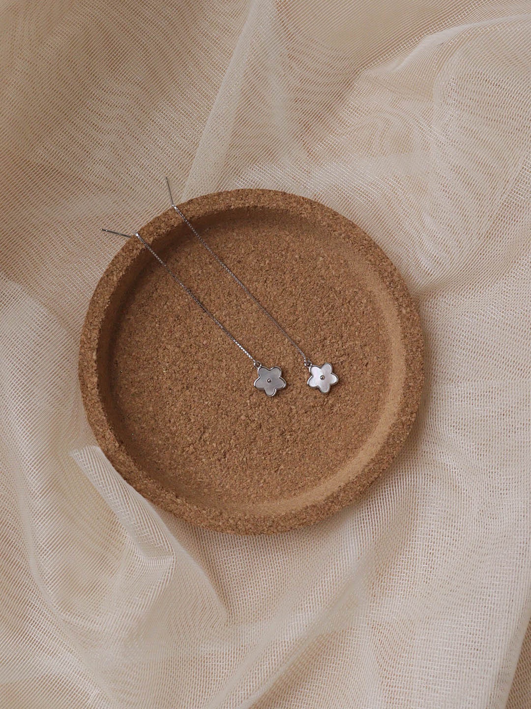 

CURIO COTTAGE Silver-Toned Contemporary Silver-Plated Drop Earrings