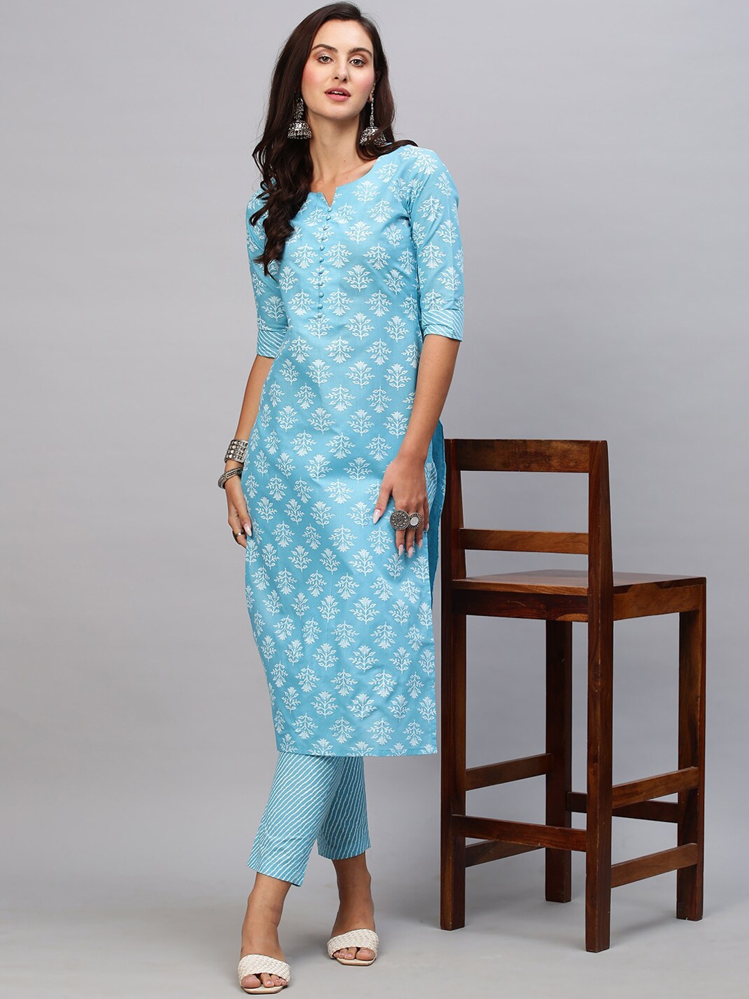 

KALINI Women Ethnic Motifs Printed Notch Neck Kurta with Trousers, Blue