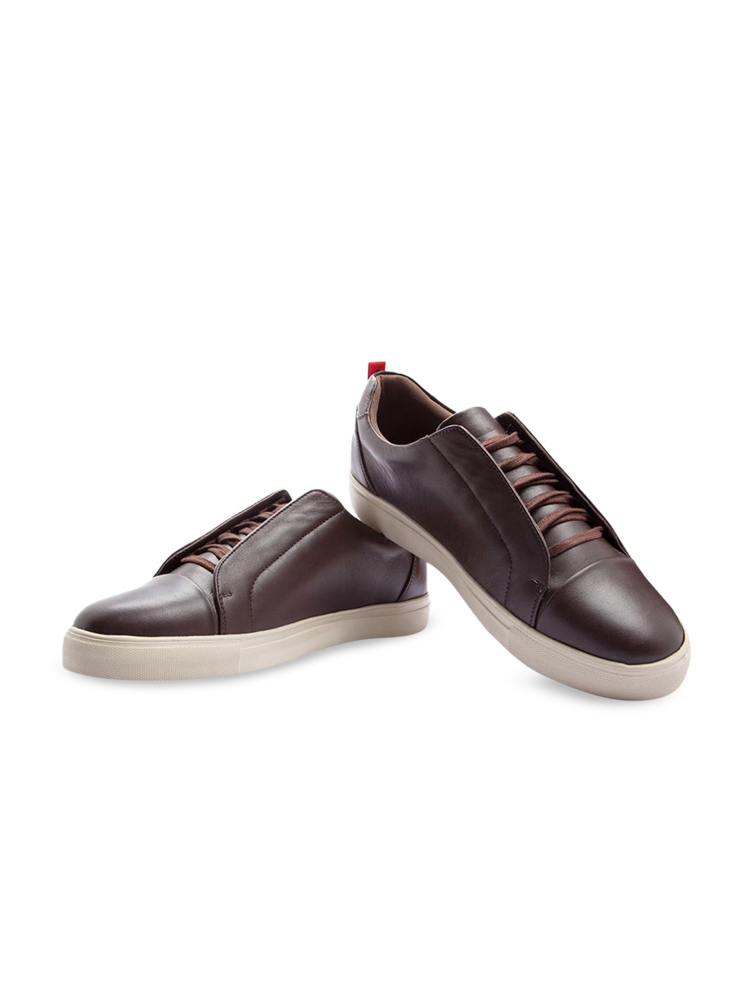 

Paragon Men Comfort Insole Leather Basics Sneakers, Brown