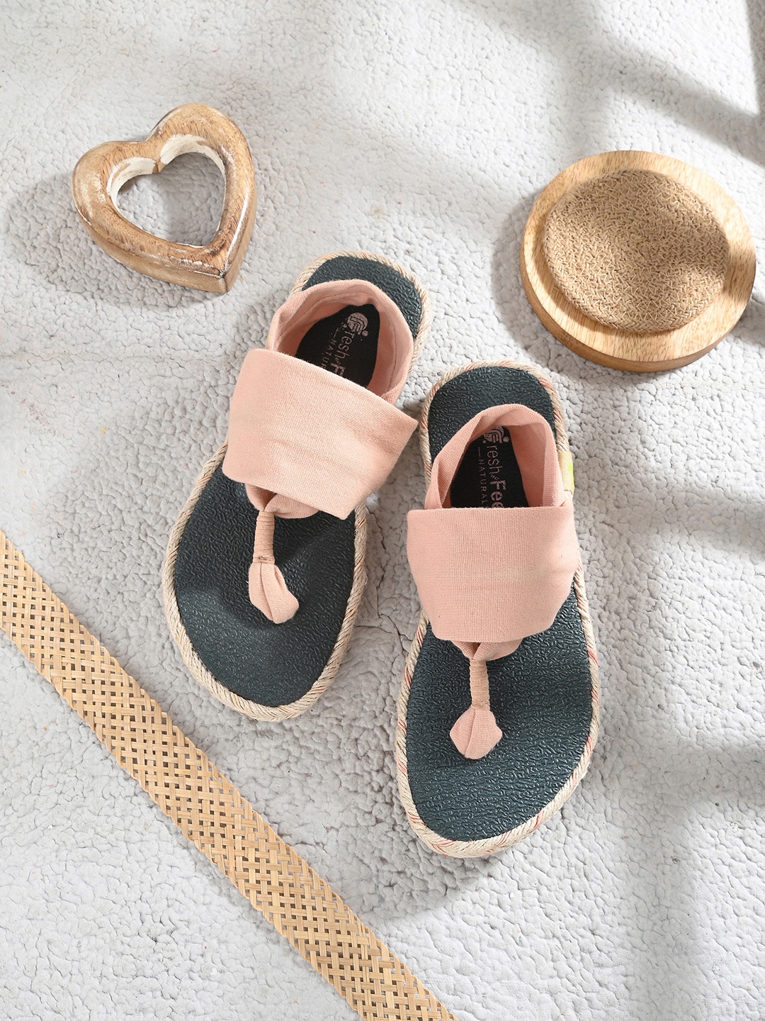 

FRESH 1947 FEET Women Open Toe Flats, Peach