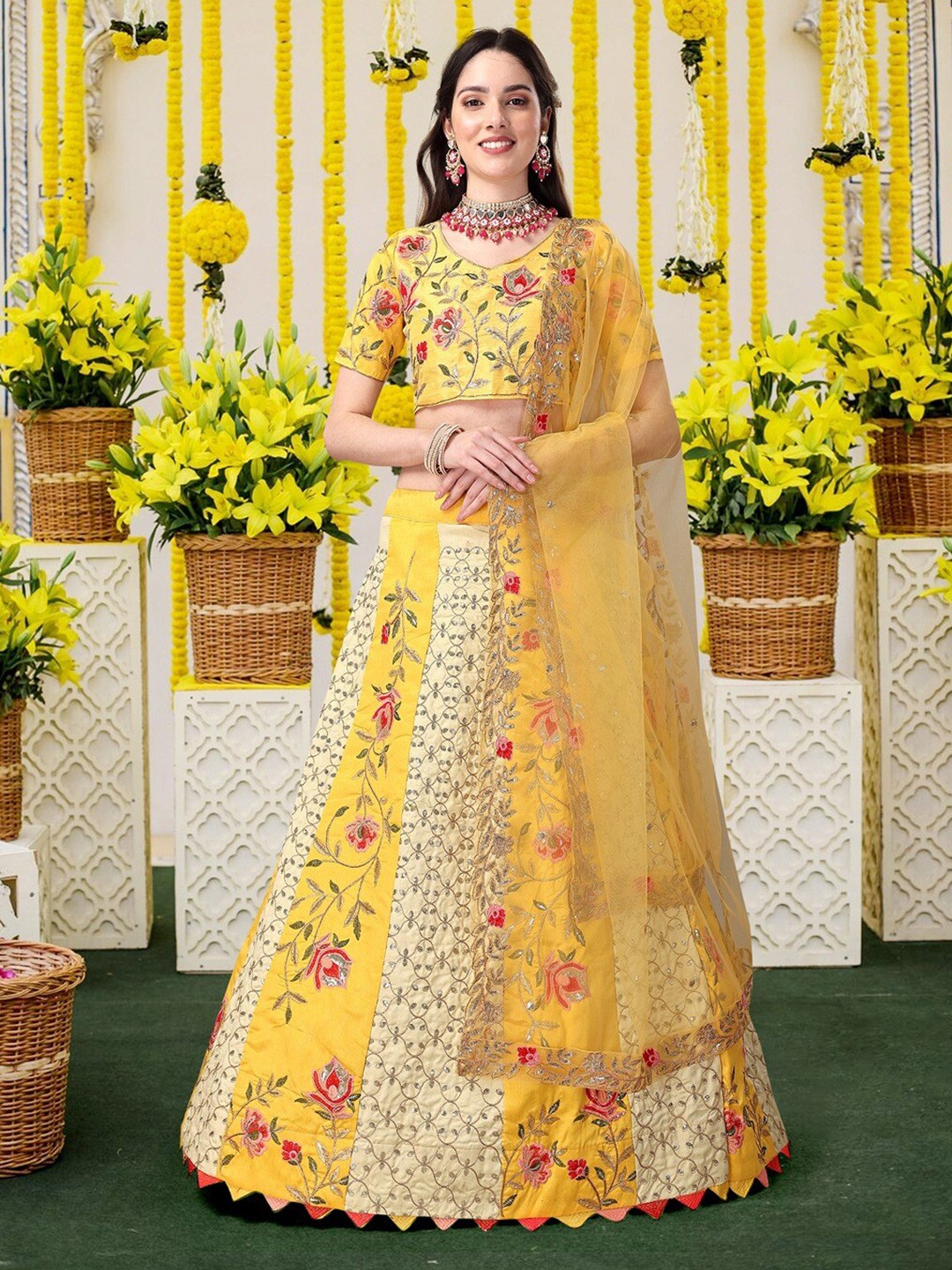 

Angroop Embroidered Sequinned Semi-Stitched Lehenga Choli With Dupatta, Yellow