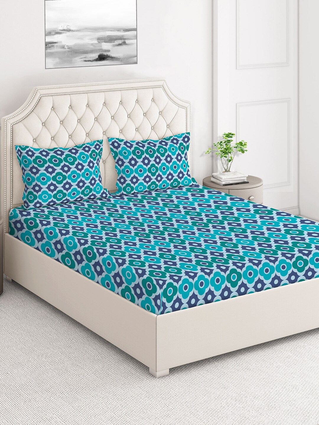 

Layers Firenze Blue & Green Floral 140 TC Cotton Flat King Bedsheet with 2 Pillow Covers