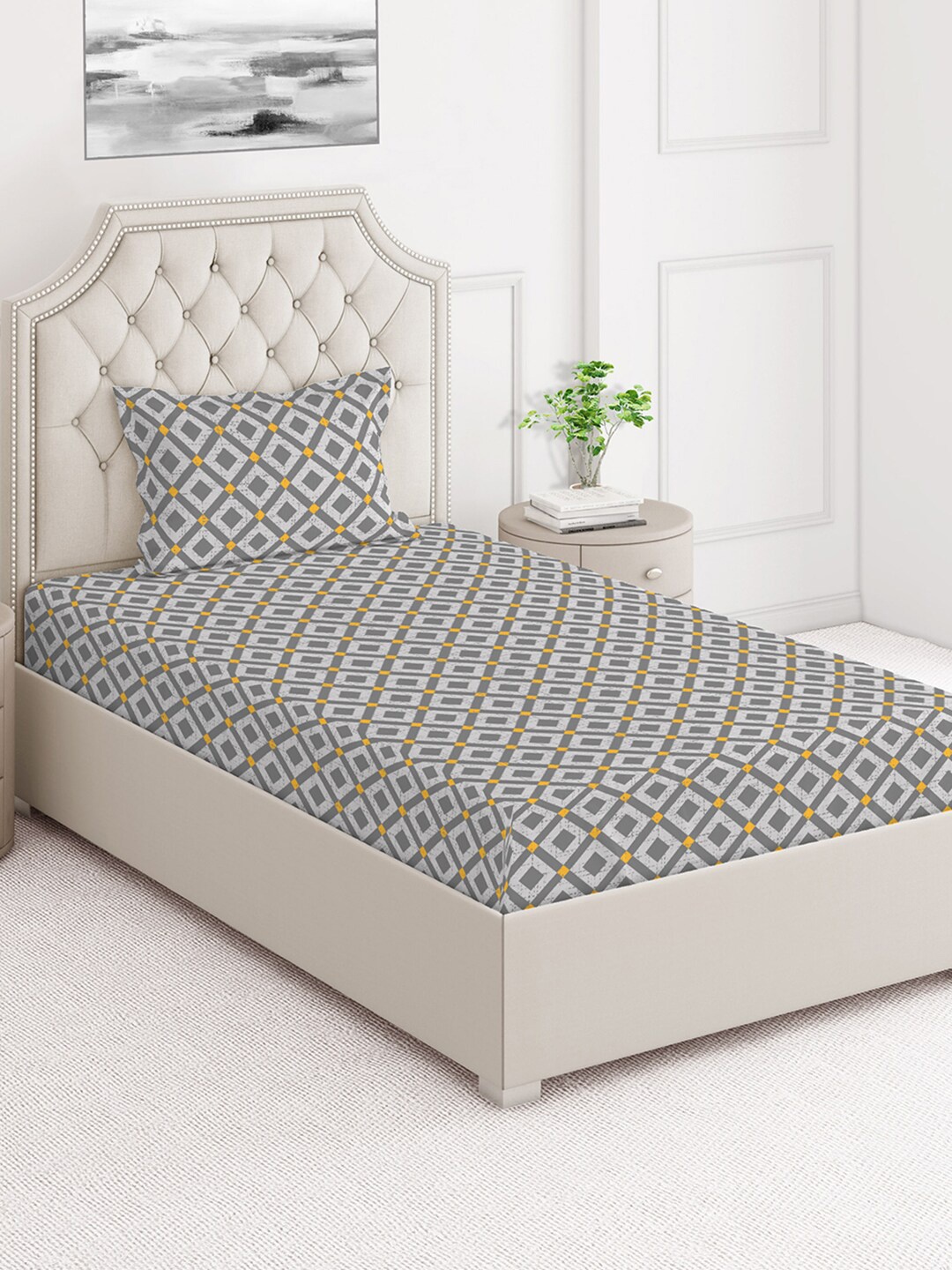 

Layers Grey & Yellow Geometric 124 TC Flat Single Bedsheet with 1 Pillow Cover