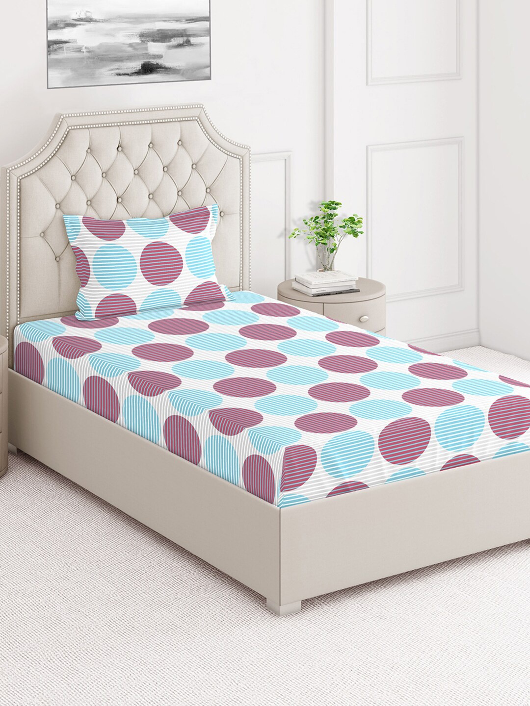 

Layers Grey & Blue Geometric 124 TC Flat Single Bedsheet with 1 Pillow Cover