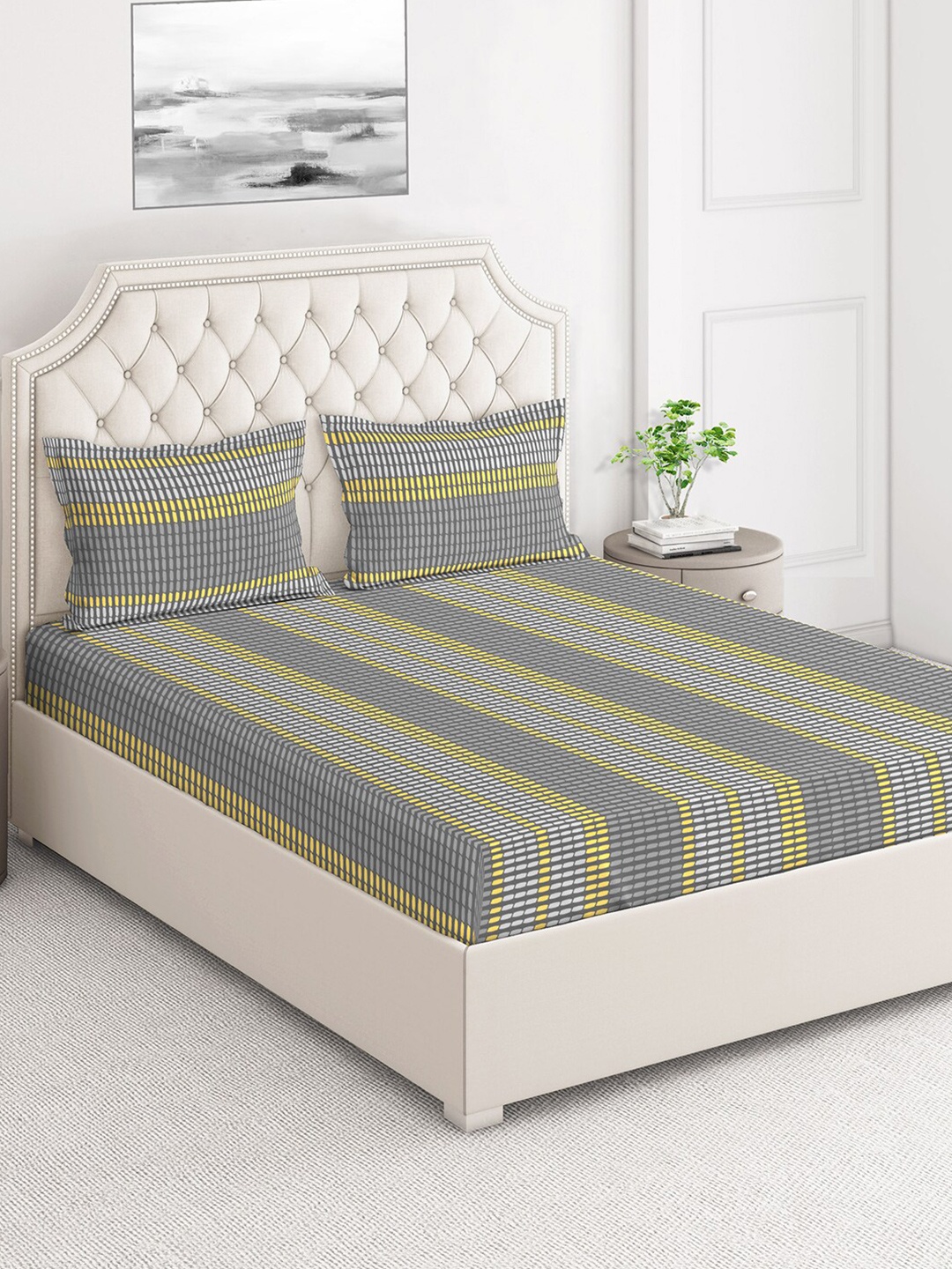 

Layers Grey & Yellow Geometric 124 TC Flat Queen Bedsheet with 2 Pillow Covers