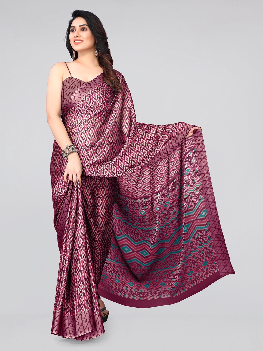 

MIRCHI FASHION Geometric Printed Ikat Saree, Pink