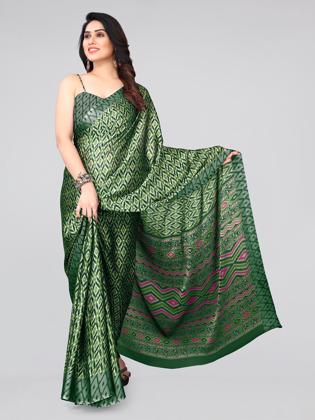 

MIRCHI FASHION Ikat Chiffon Saree, Green