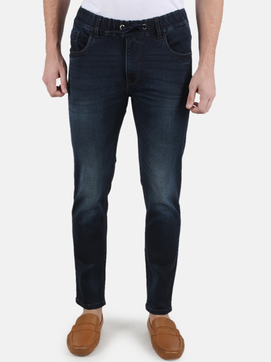 

Monte Carlo Men Cotton Relaxed Fit Light Fade Stretchable Jeans, Blue