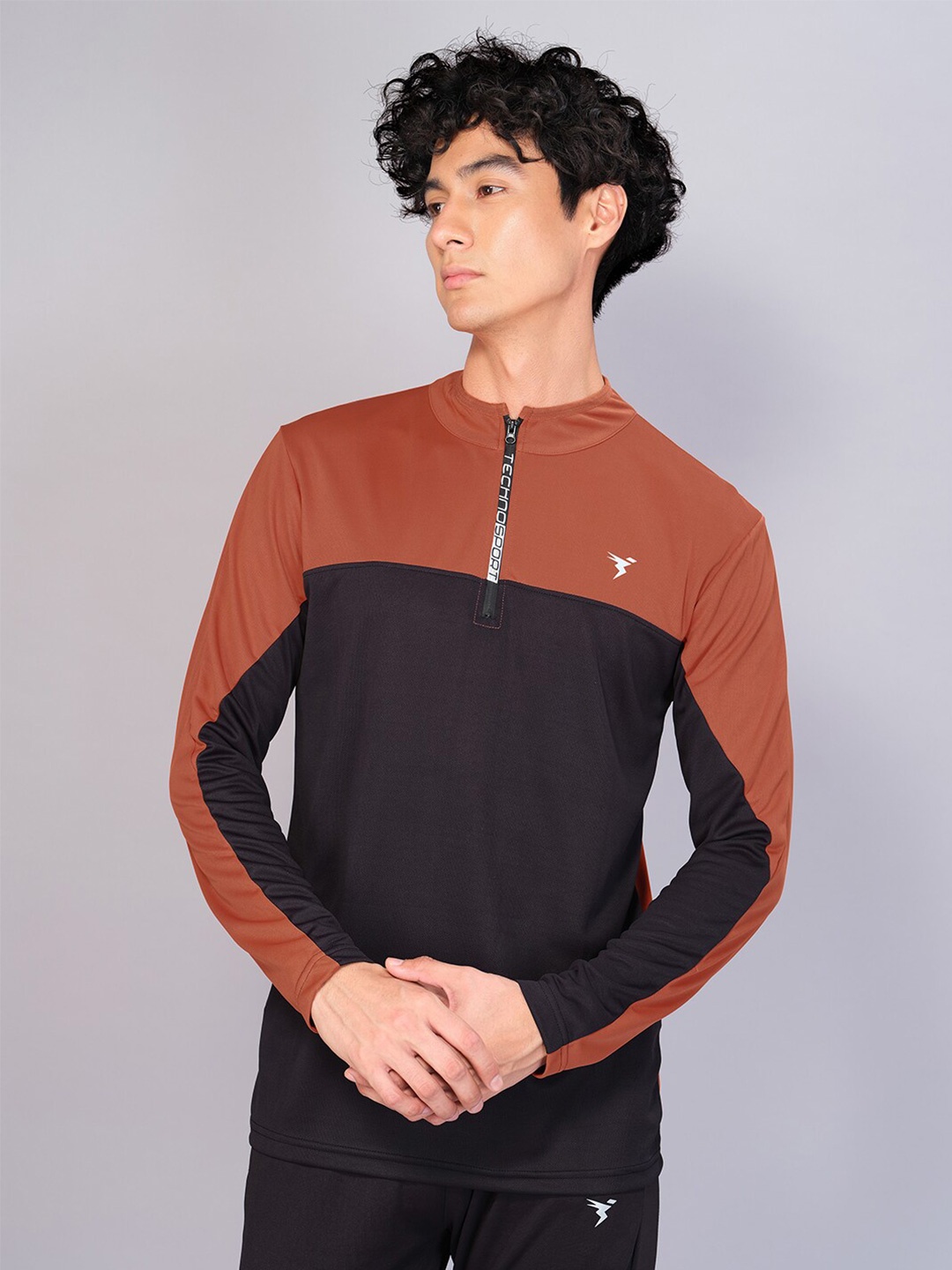 

Technosport Men Colourblocked Antimicrobial Active T-shirt, Rust