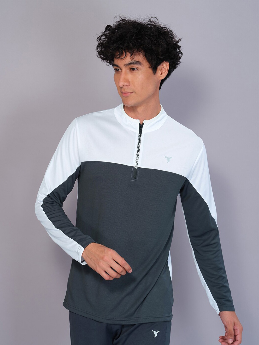 

Technosport Men Colourblocked High Neck Antimicrobial T-shirt, White