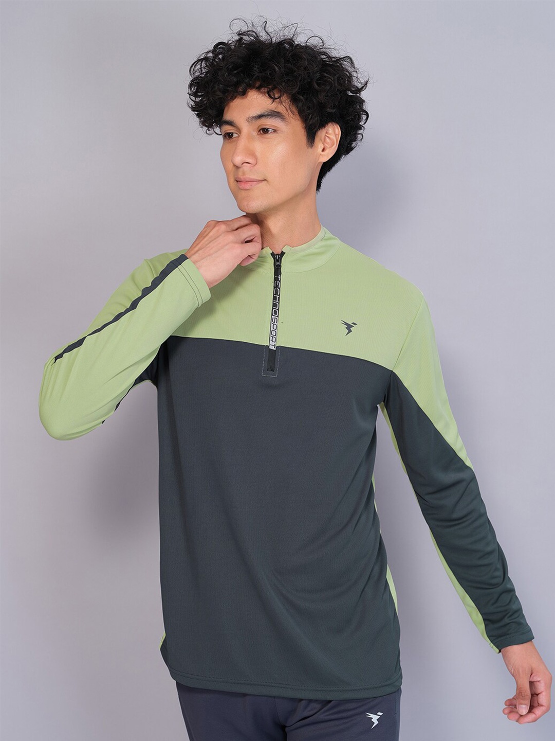 

Technosport Men Long Sleeve Henley Neck Antimicrobial Active T-shirt, Green
