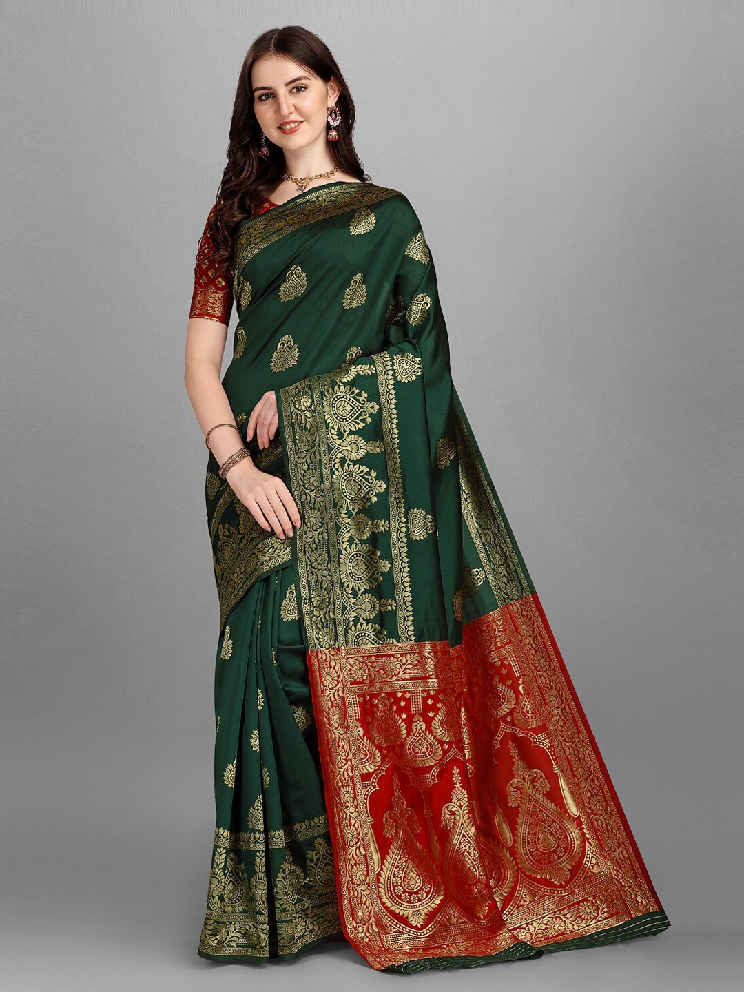 

Fashionuma Ethnic Motifs Woven design Zari Saree, Green