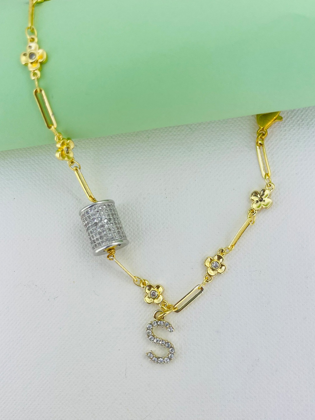 

CURIO COTTAGE Women Gold-Plated Charm Bracelet
