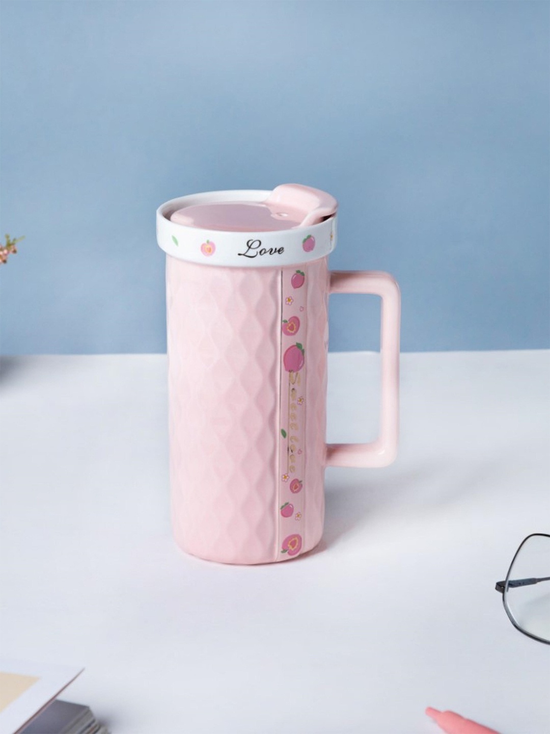 

Nestasia Pink & White Textured Strawberry Fruity Ceramic Tall Cup 550 ml