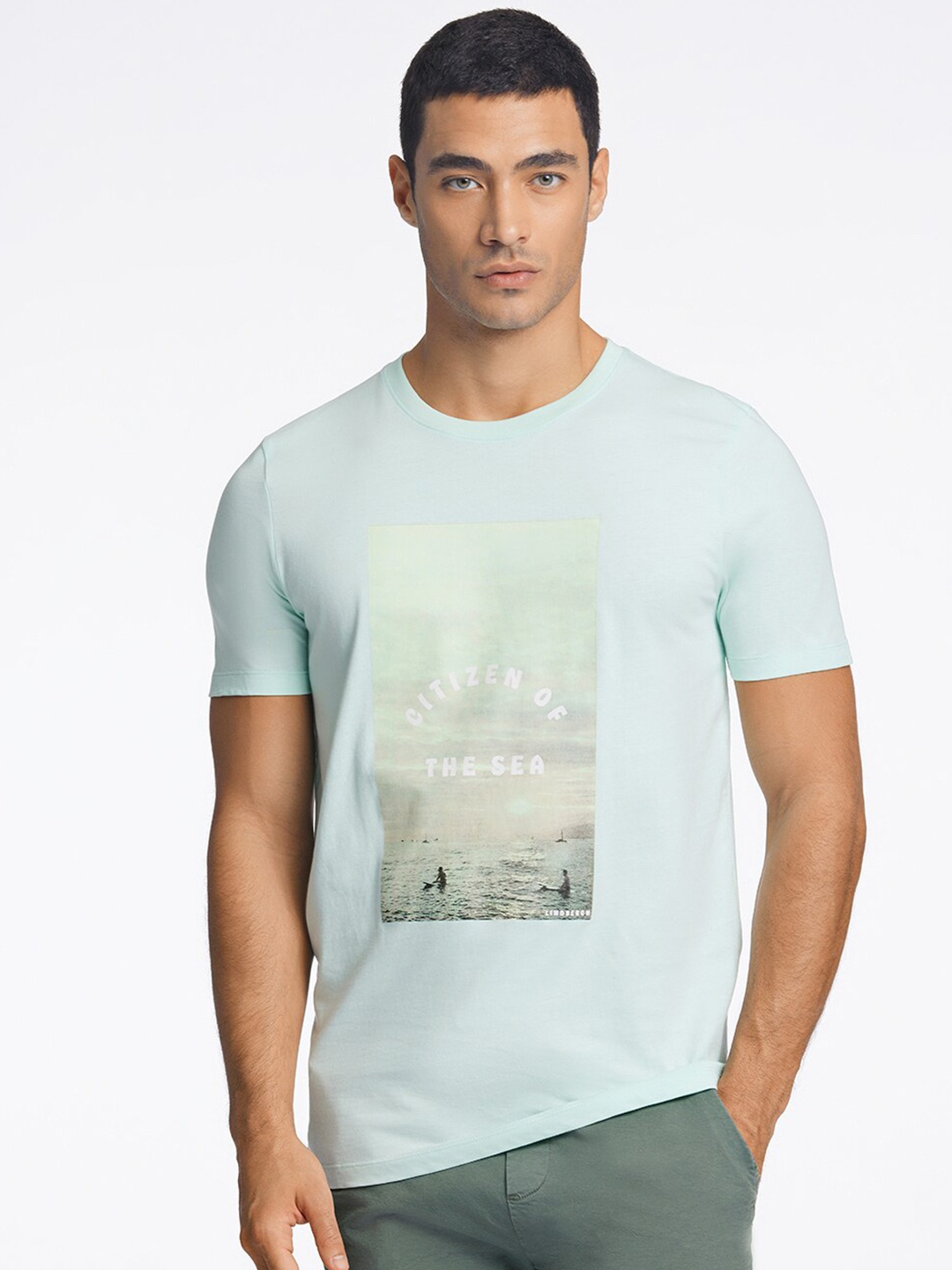 

LINDBERGH Men Graphic Printed Pure Cotton T-shirt, Sea green