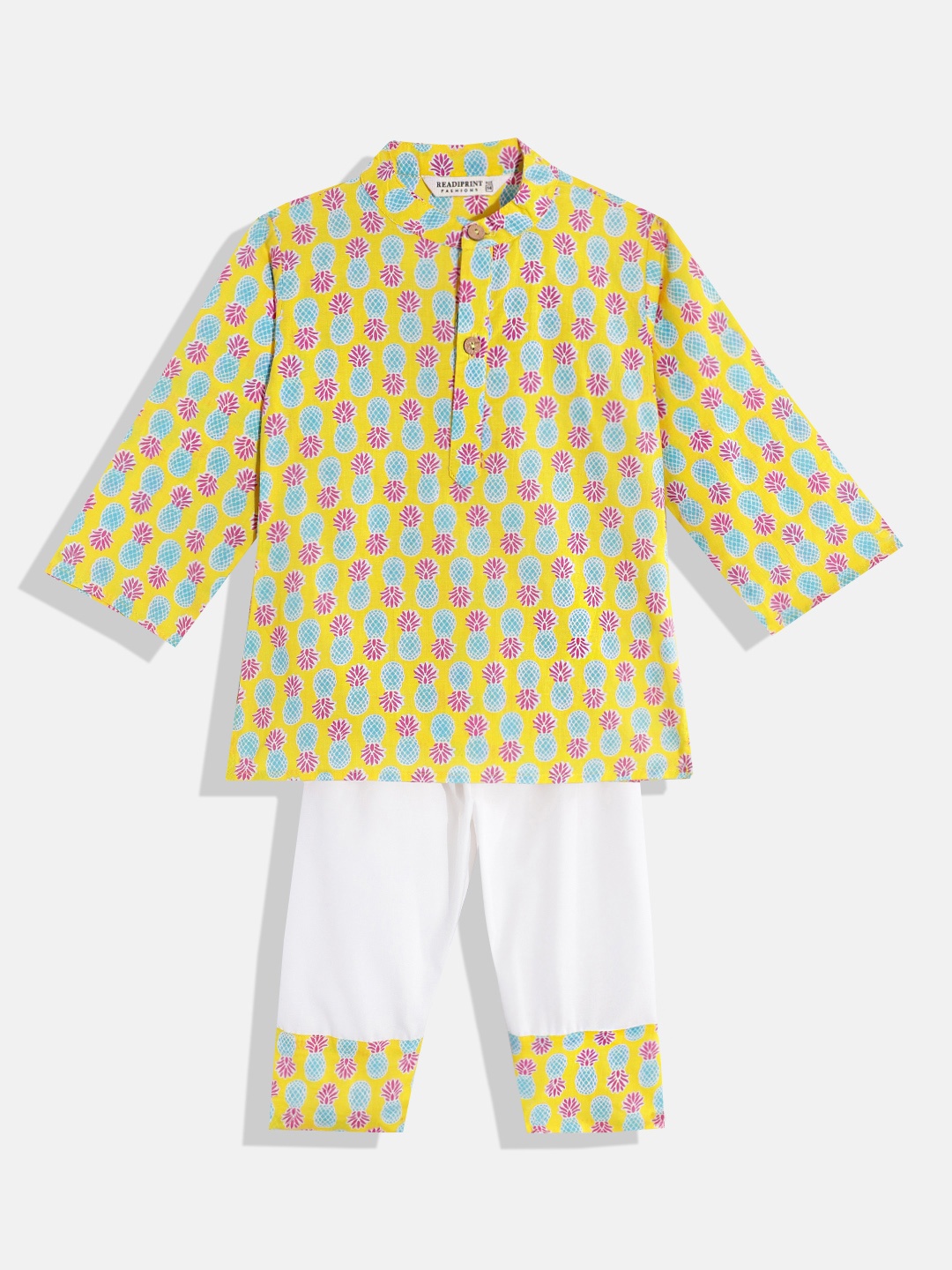 

Readiprint Fashions Boys Printed Pure Cotton Kurta With Pyjamas, Yellow