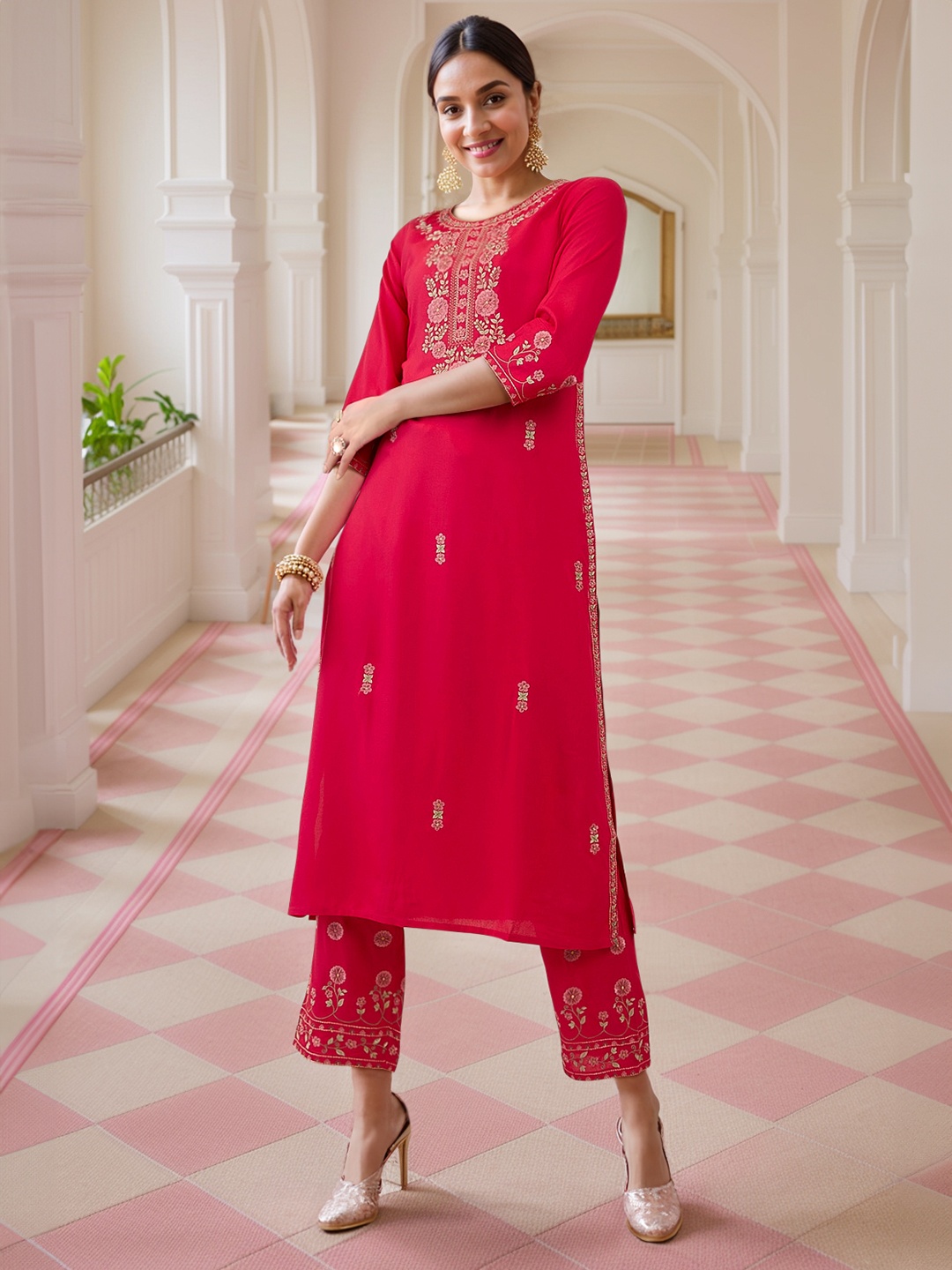 

Soch Women Floral Embroidered Thread Work Kurta with Trousers, Fuchsia