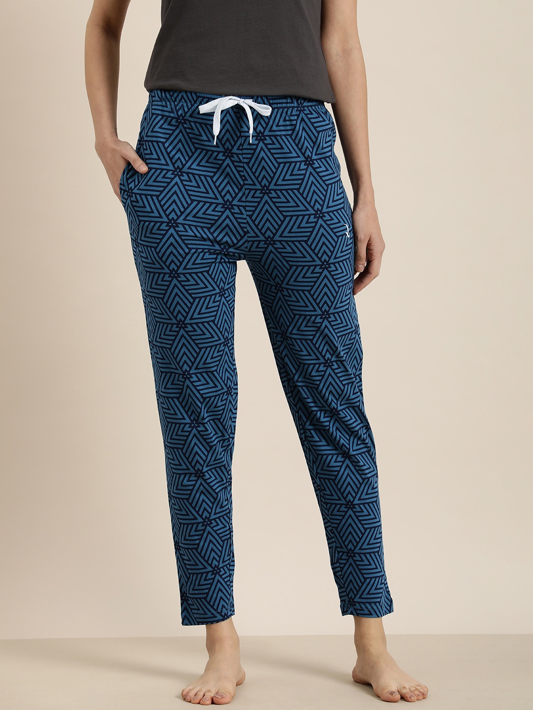 

DILLINGER Women Geometric Printed Pure Cotton Regular Fit Track Pants, Blue