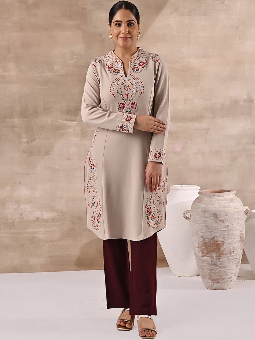 

Lakshita Women Plus Size Ethnic Embroidered Woolen Kurta, Beige