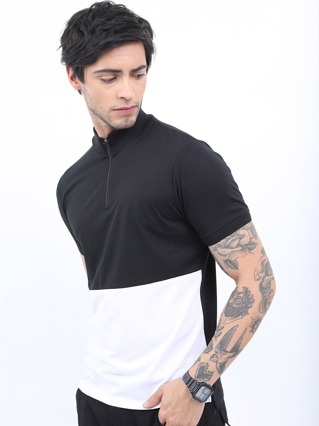

KETCH High Neck Colourblocked Slim Fit T-shirt, Black