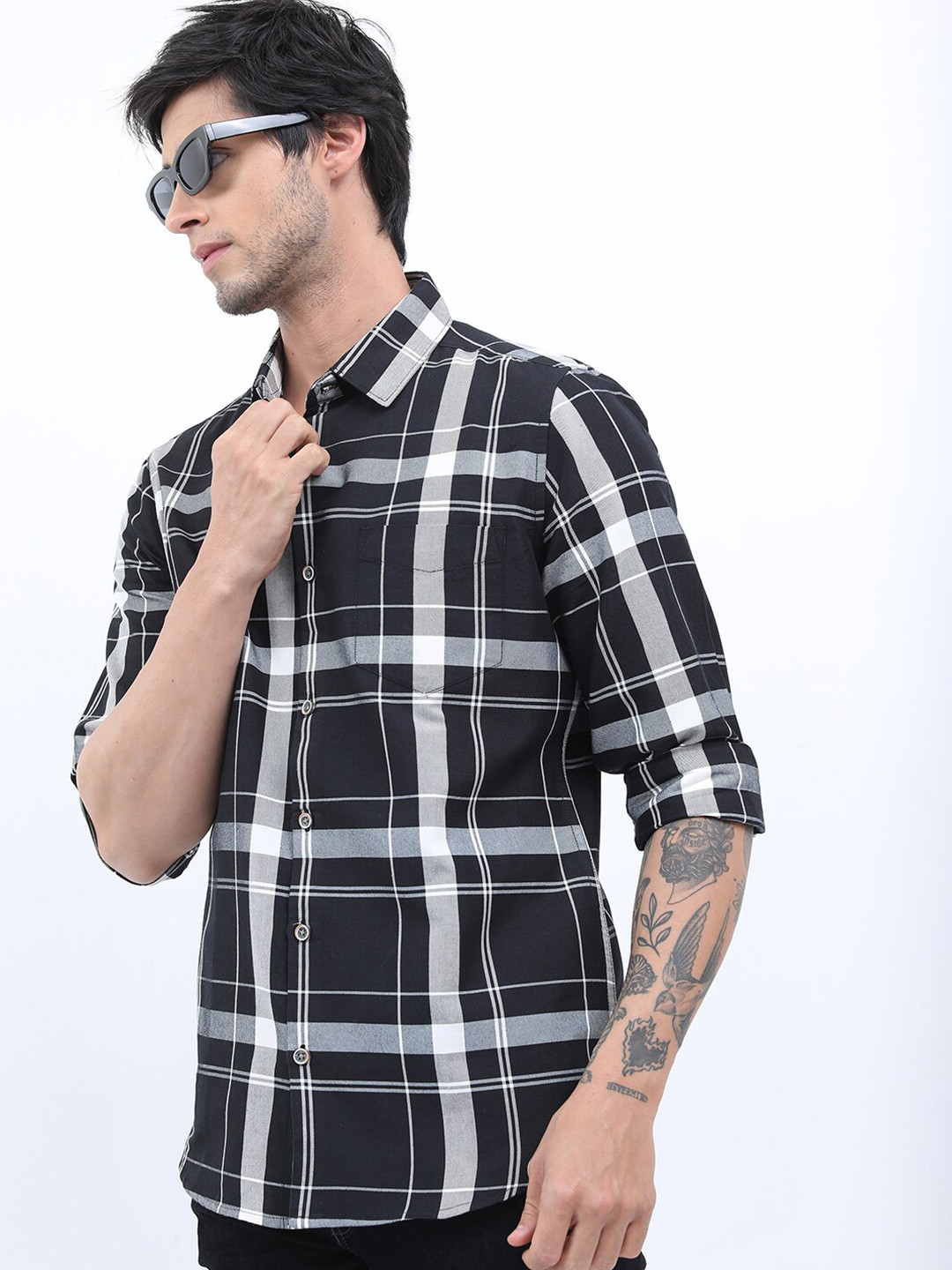 

KETCH Men Slim Fit Checked Casual Shirt, Black