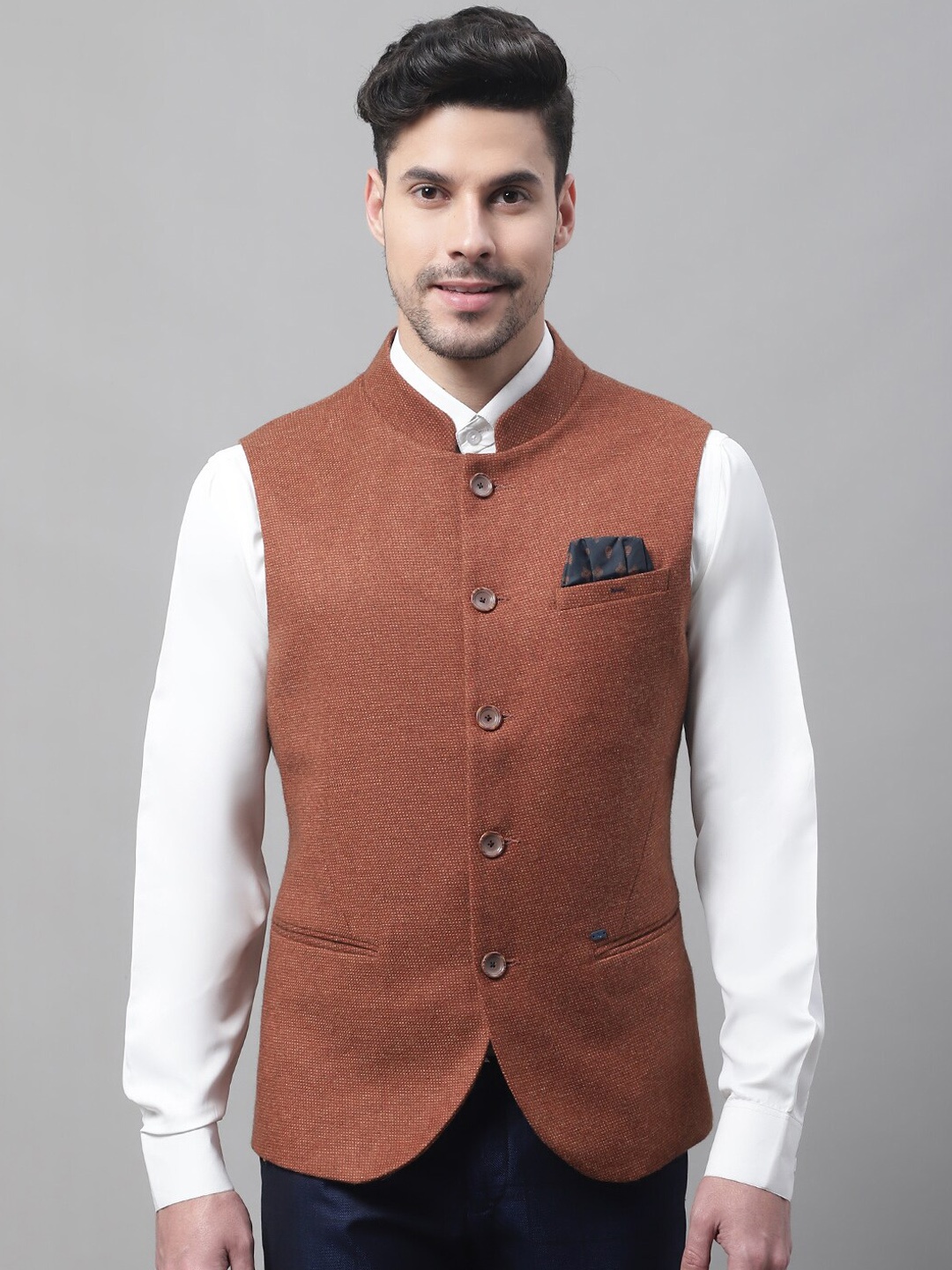 

Cantabil Men Mandarin Collar Nehru Jackets, Rust