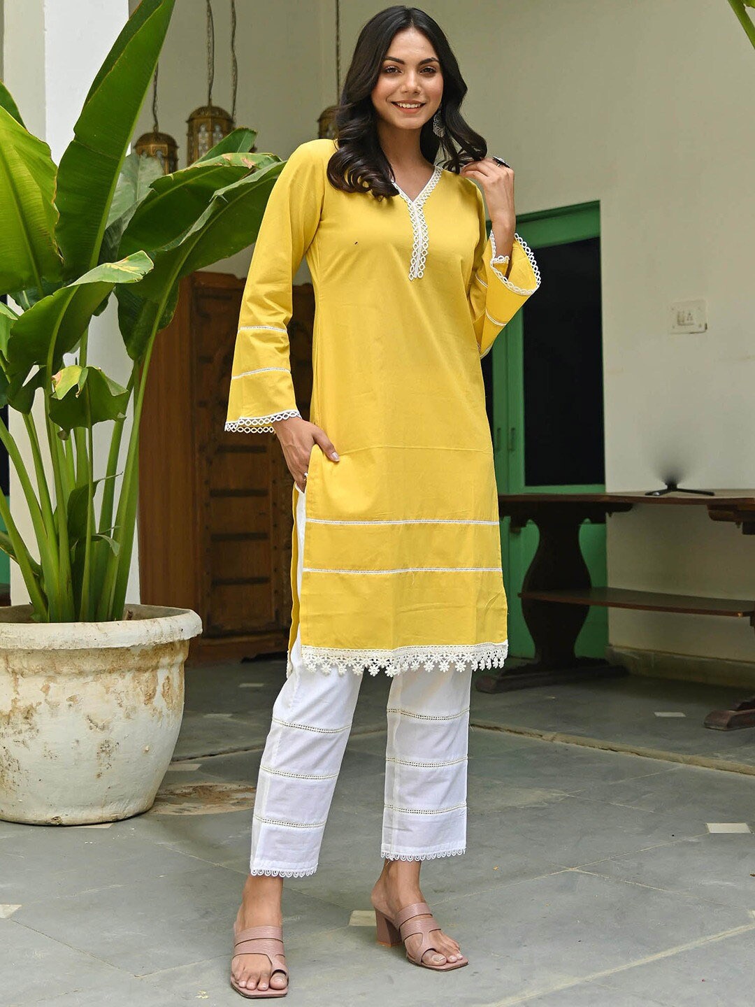 

Lavanya The Label Women Thread Work Pure Cotton Kurta with Trousers, Yellow