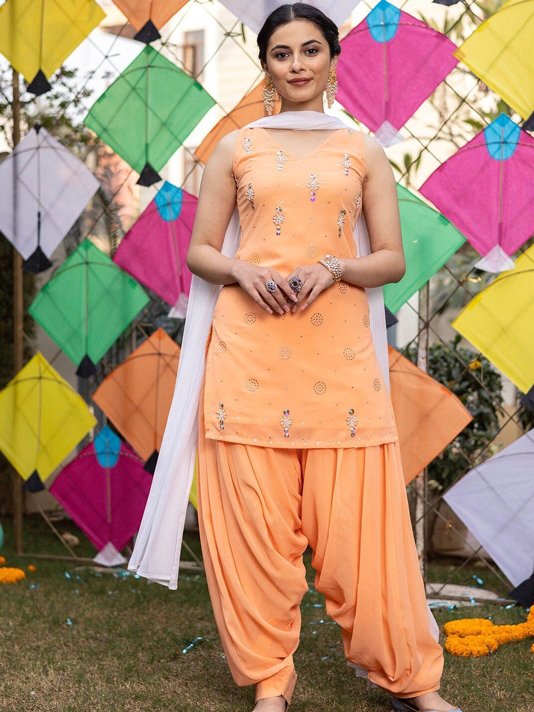 

Lavanya The Label Ethnic Motifs Embroidered Beads and Stones Kurti with Patiala & Dupatta, Peach