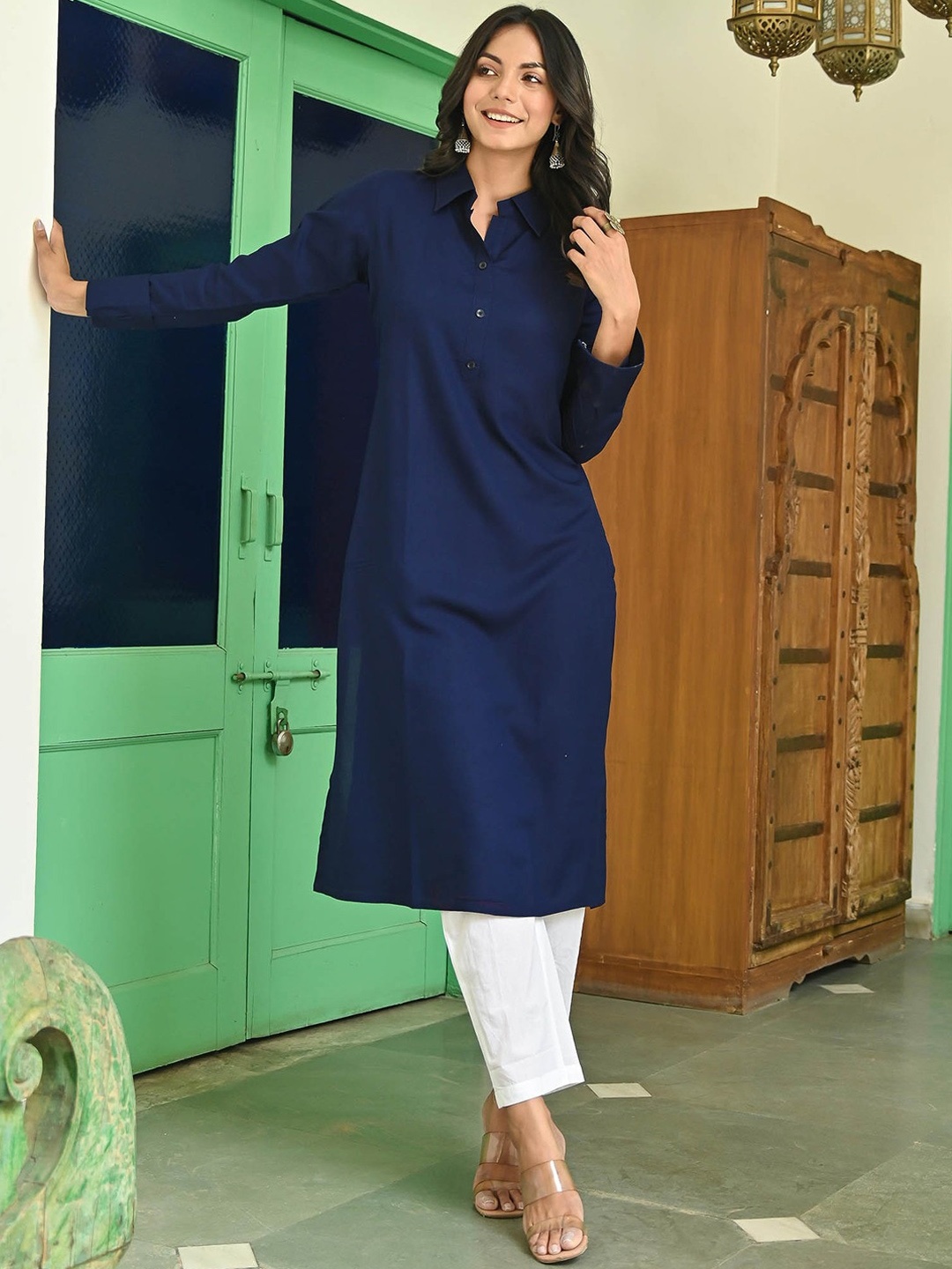 

Lavanya The Label Women Shirt Collar Kurta with Trousers, Blue