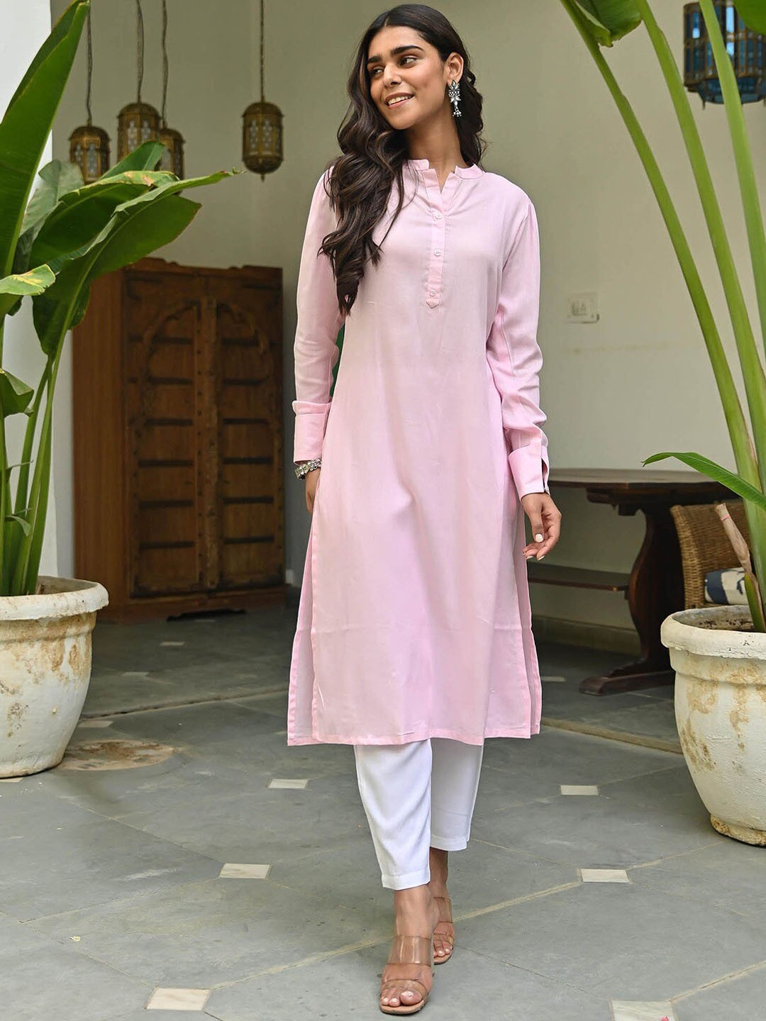 

Lavanya The Label Women Kurta With Trousers, Pink