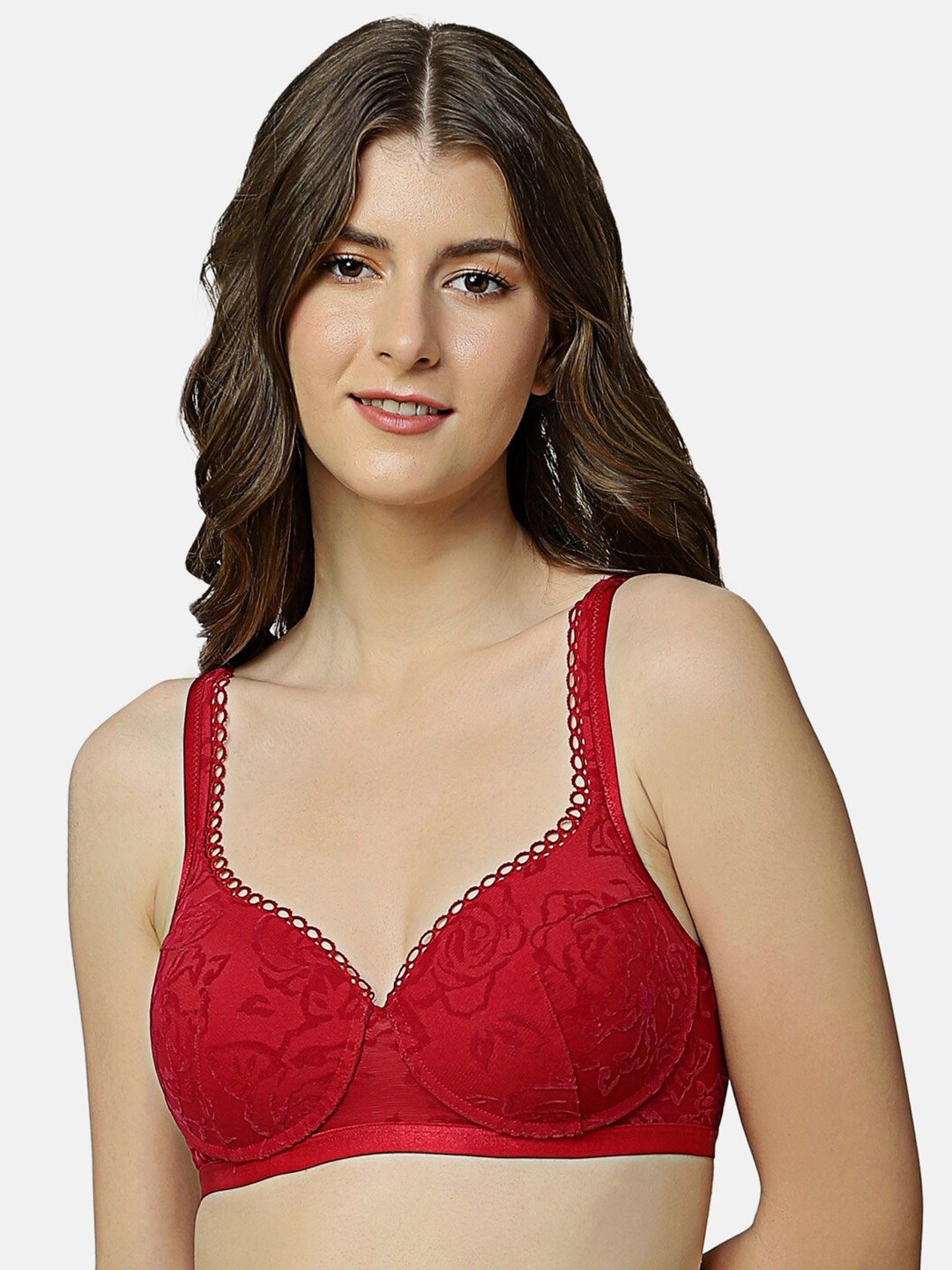 

Triumph Self Design Lightly Padded All Day Comfort Non-Wired Everyday Bra, Red