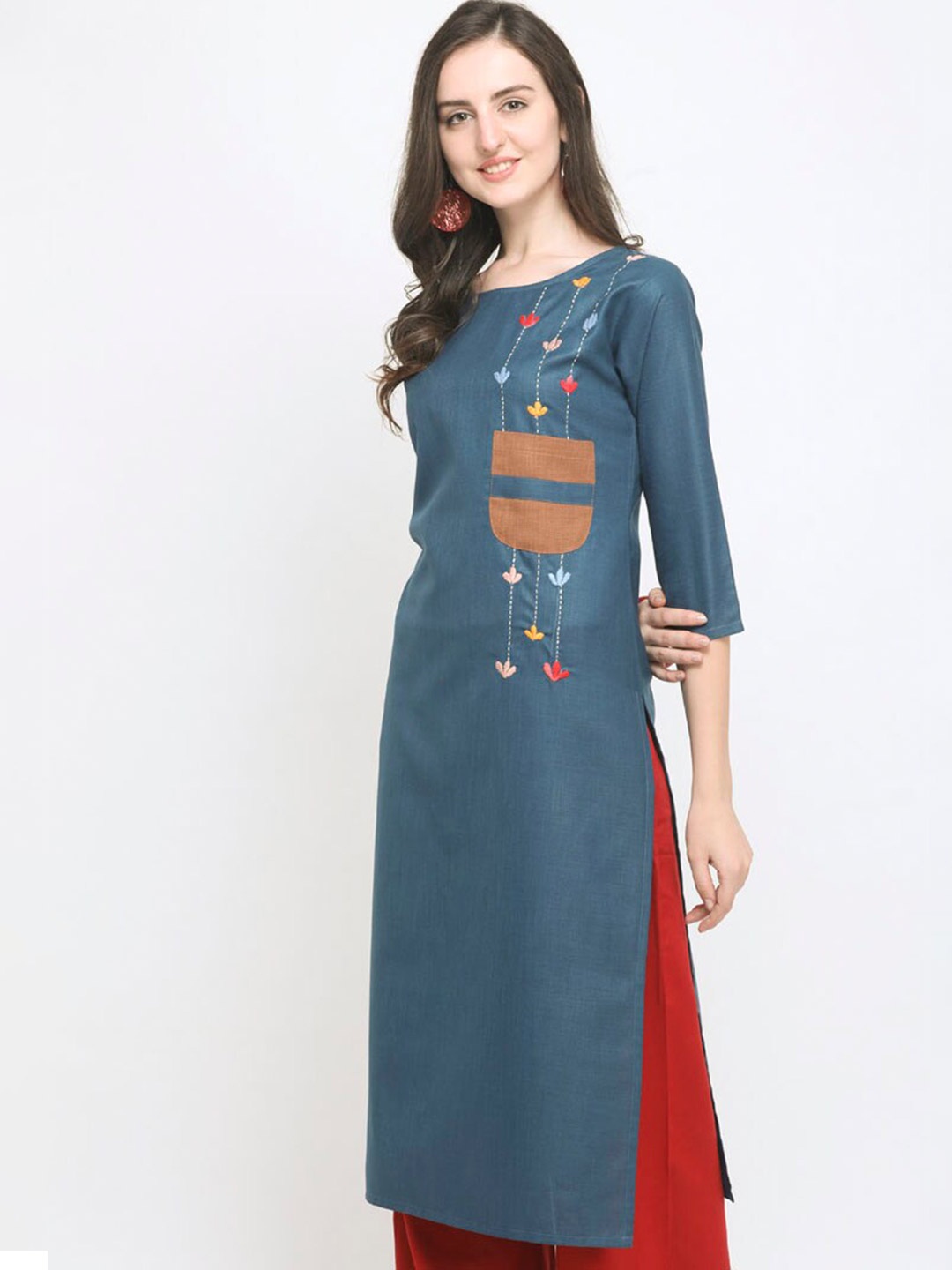 

SAPTRANGI Women Floral Embroidered Kurta, Teal