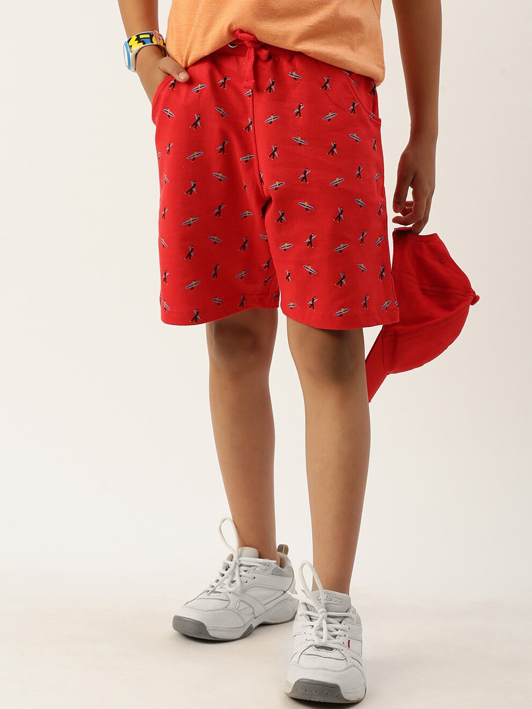 

PIPIN Boys Printed Mid-Rise Cotton Shorts, Red