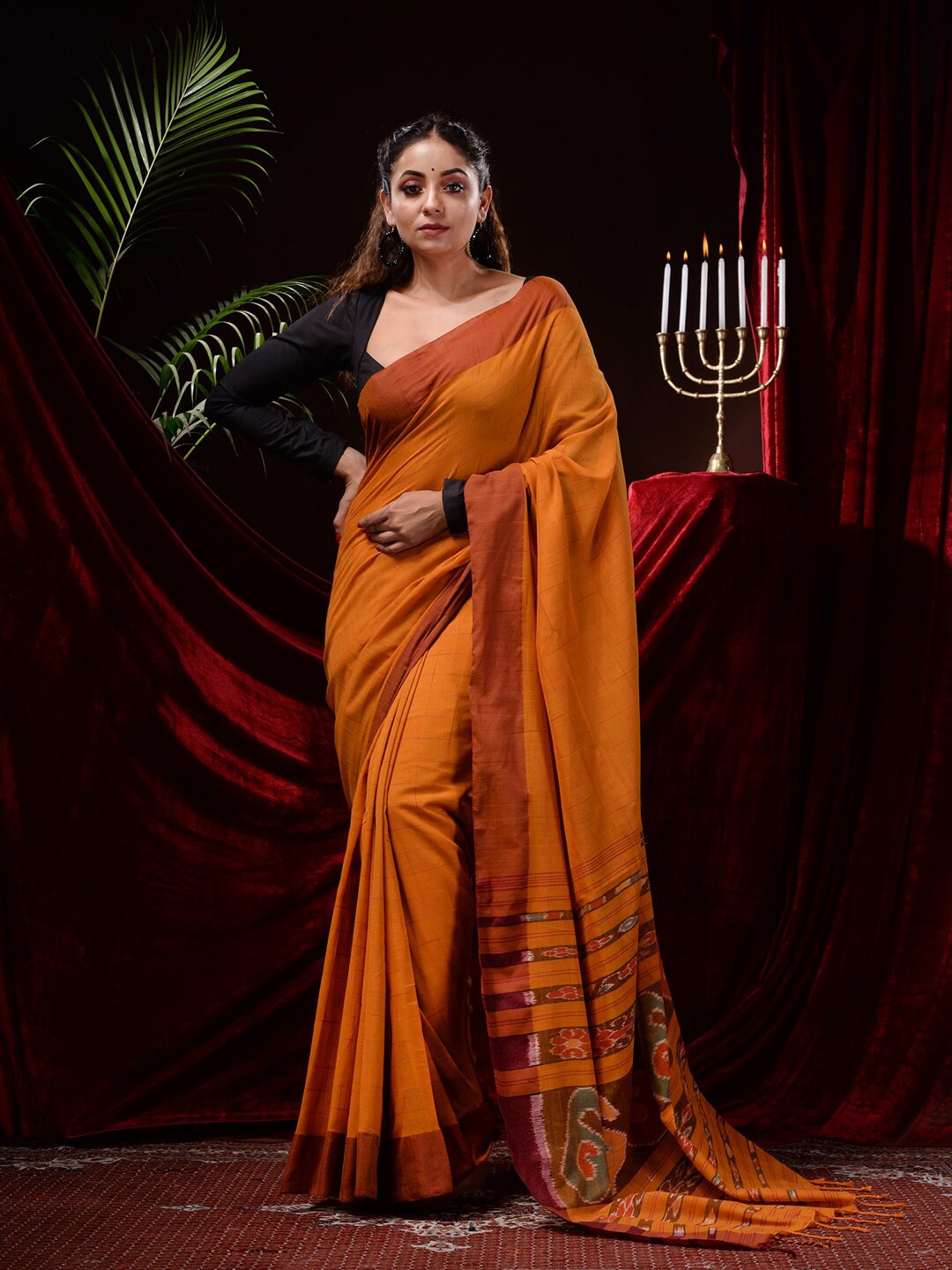 

Mitera Checked Pure Cotton Saree, Orange