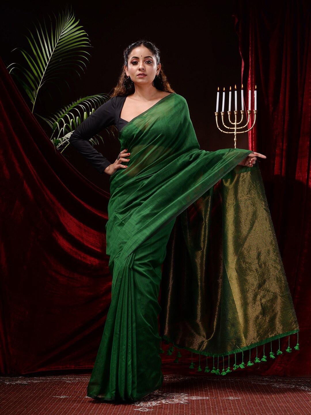 

Mitera Woven Design Zari Saree, Green