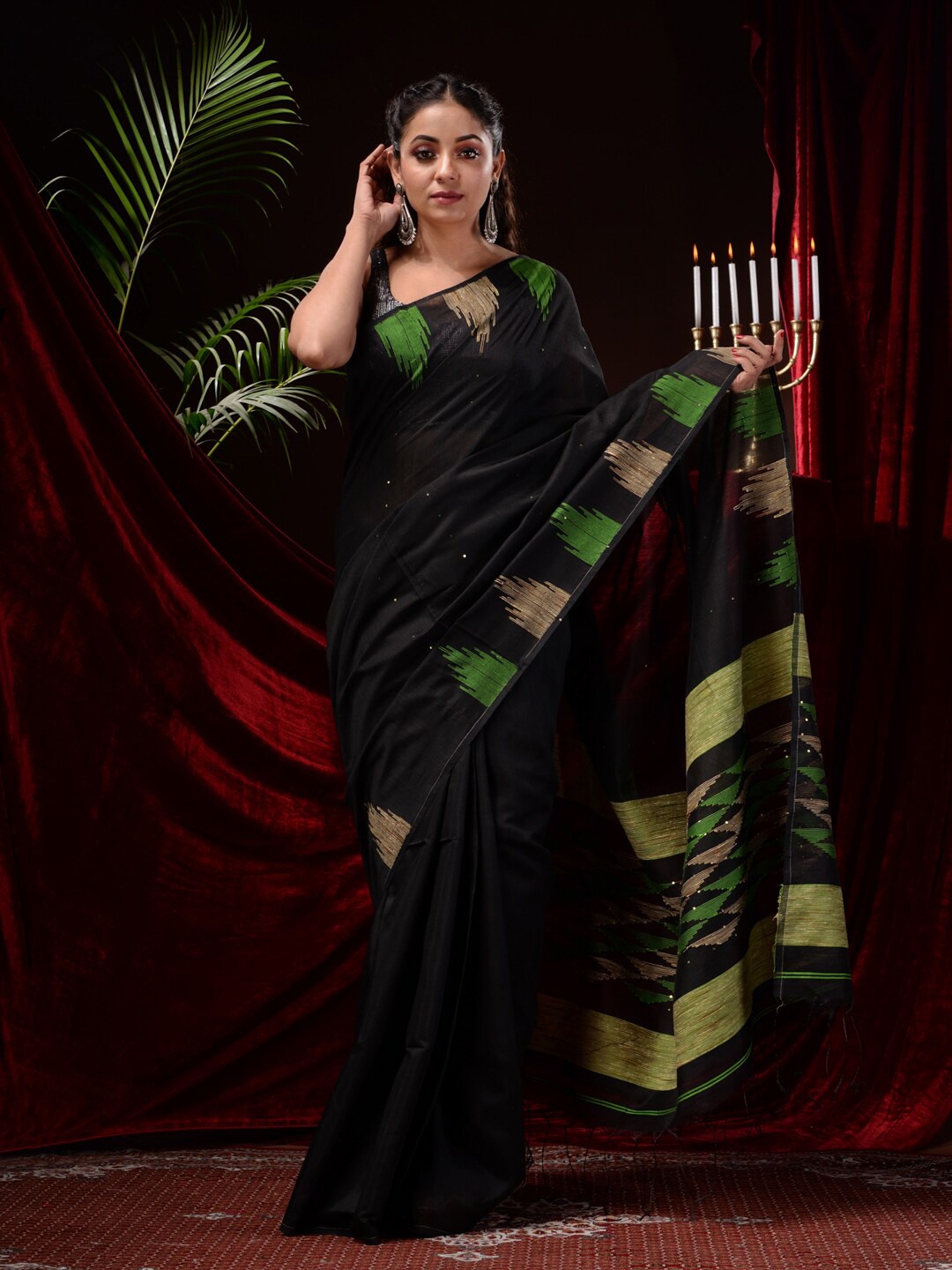 

Mitera Ethnic Motifs Woven Design Zari Saree, Black