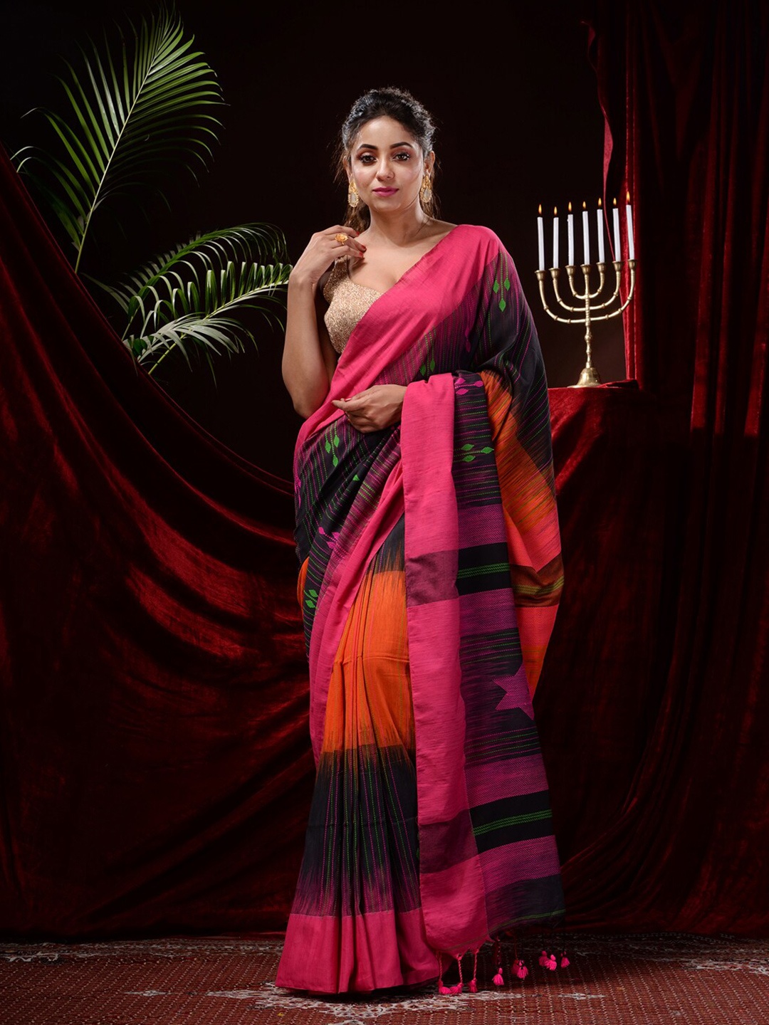 

Mitera Ethnic Motif Woven Design Pure Cotton Saree, Black