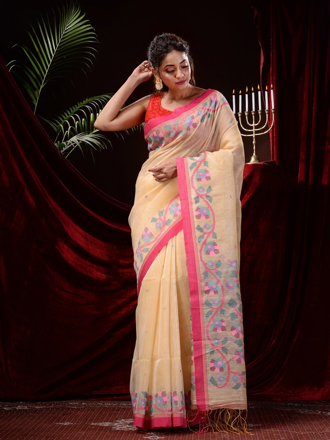 

Mitera Floral Woven Design Jamdani Saree, Beige