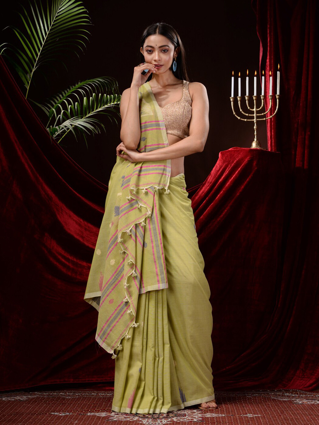 

Mitera Ethnic Motifs Pure Cotton Saree, Green