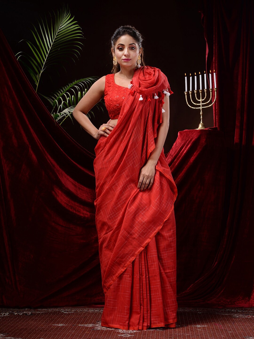 

Mitera Checked Pure Cotton Saree, Red