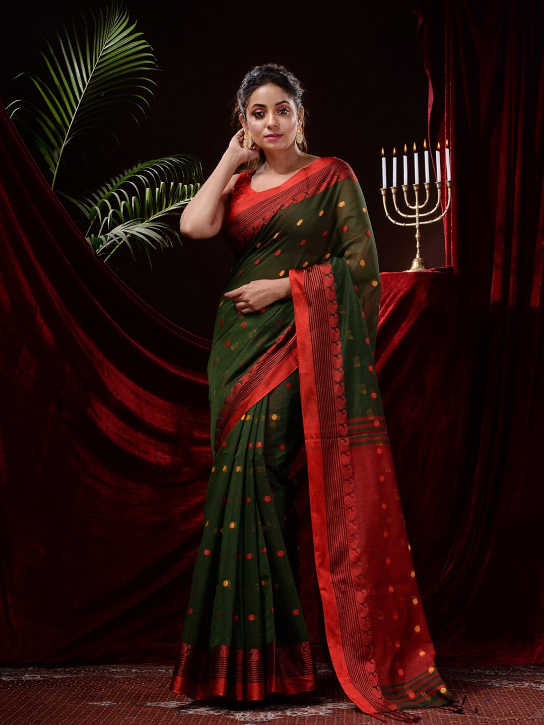 

Mitera Woven Design Zari Saree, Green